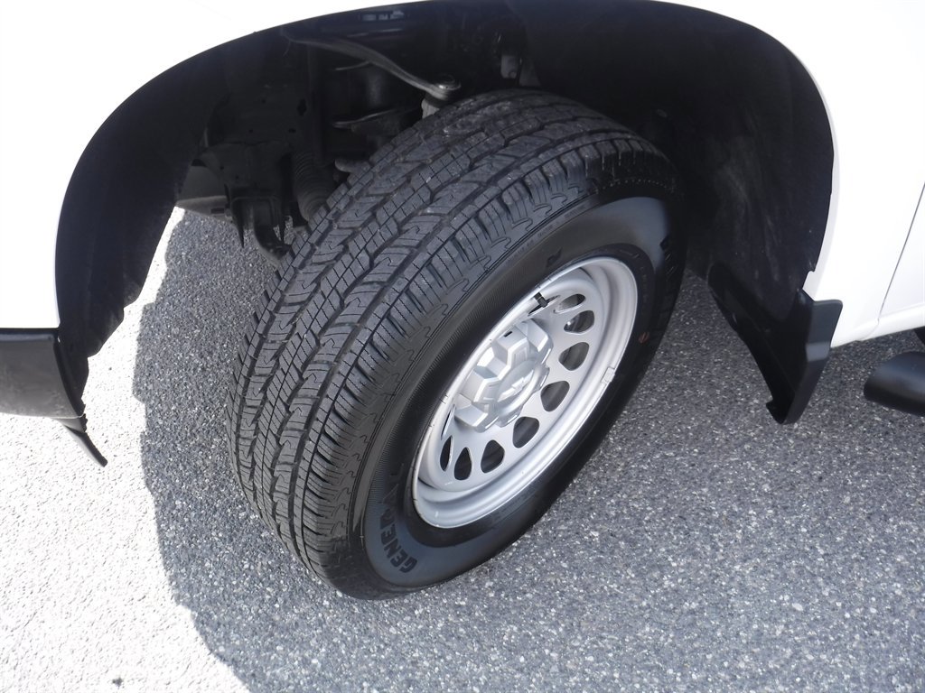 Used 2023 Chevrolet Silverado 1500 W/T w/ WT Value Package image 22