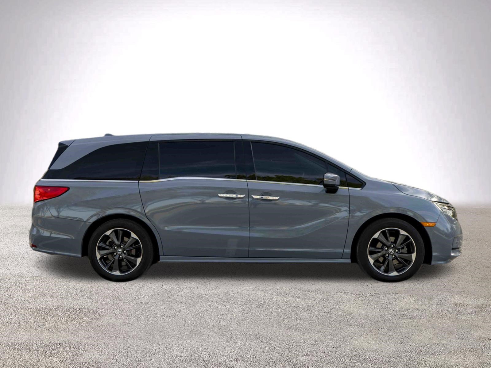 Used 2024 Honda Odyssey Elite image 10