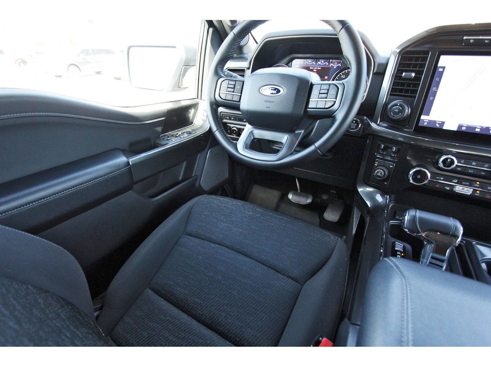 Used 2023 Ford F150 XLT w/ Equipment Group 302A High image 11