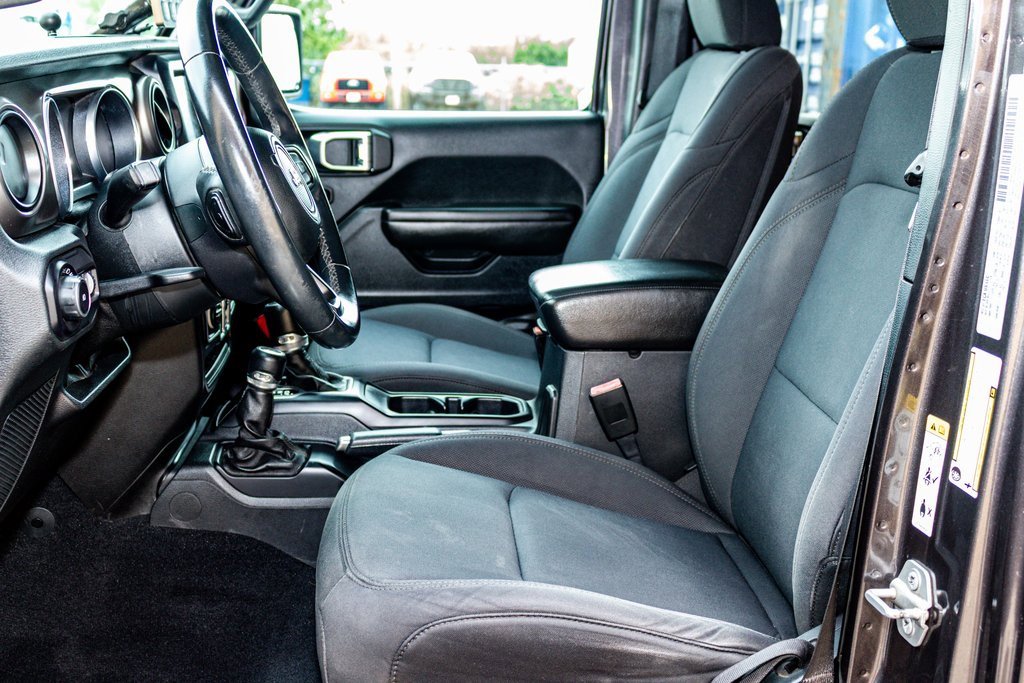 Used 2018 Jeep Wrangler Unlimited Sport S image 26