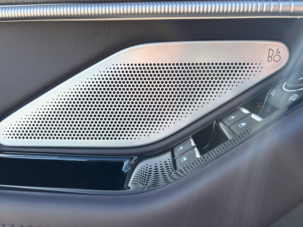 New 2026 Ford Explorer Platinum image 21