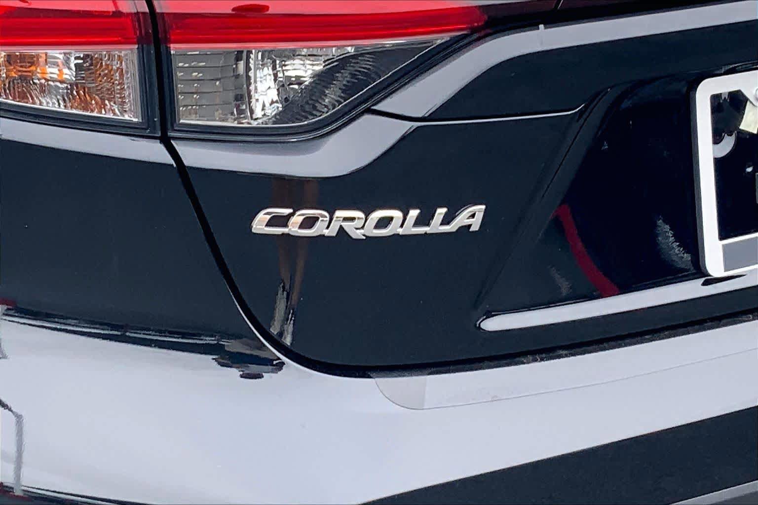 New 2026 Toyota Corolla XLE FWD image 17