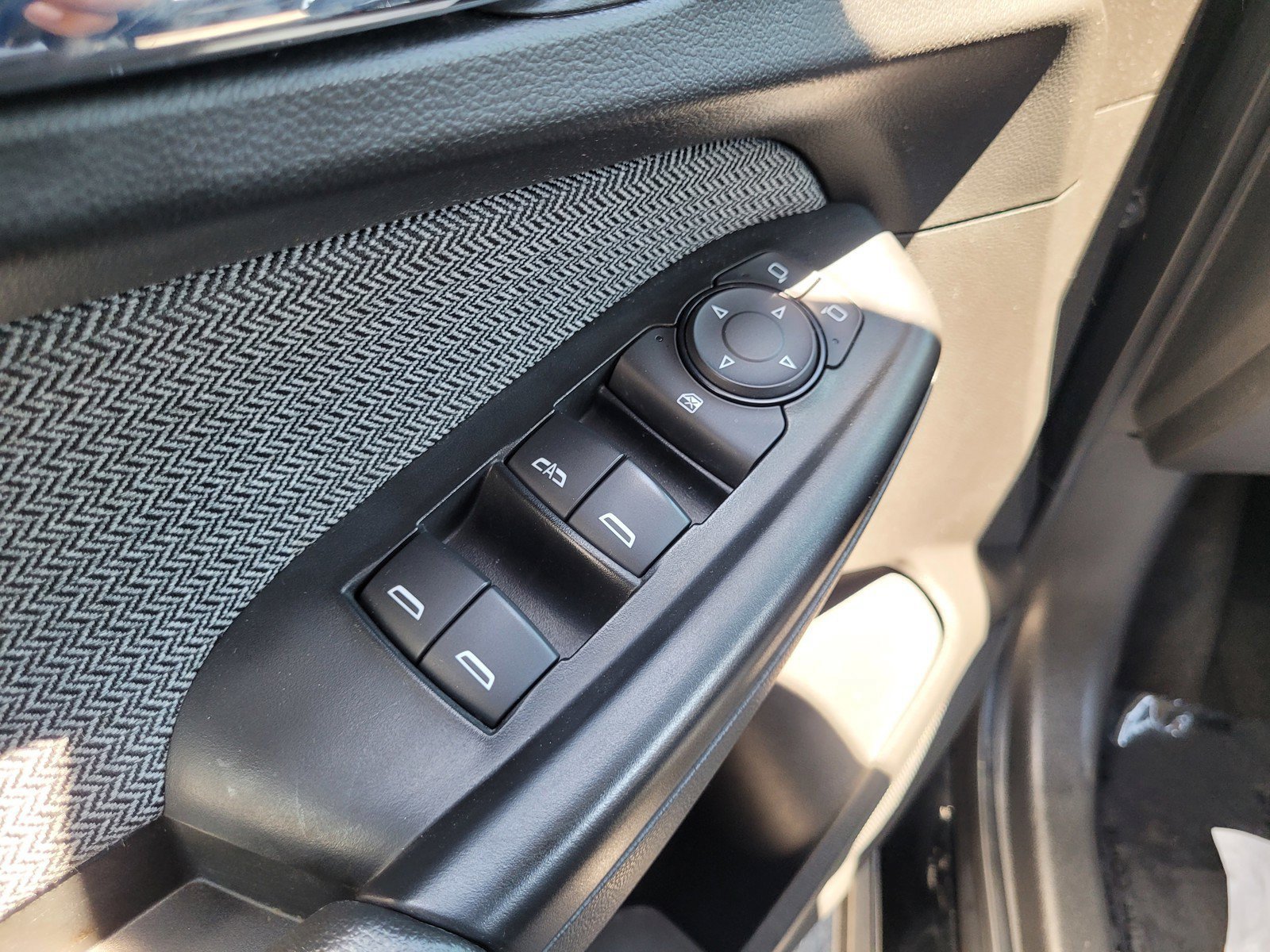 Used 2023 Chevrolet TrailBlazer LT FWD image 27