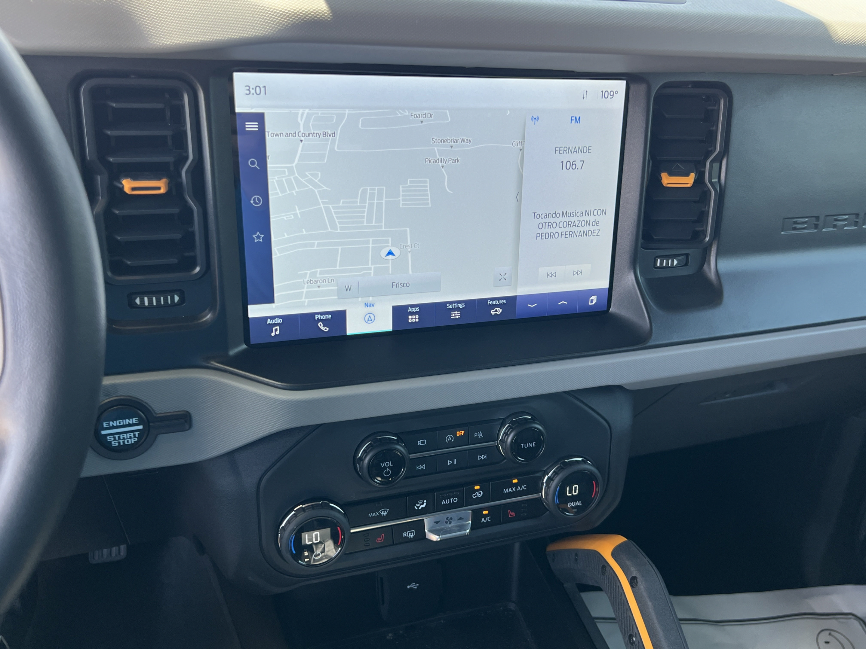 Used 2023 Ford Bronco Badlands AWD/4WD image 16