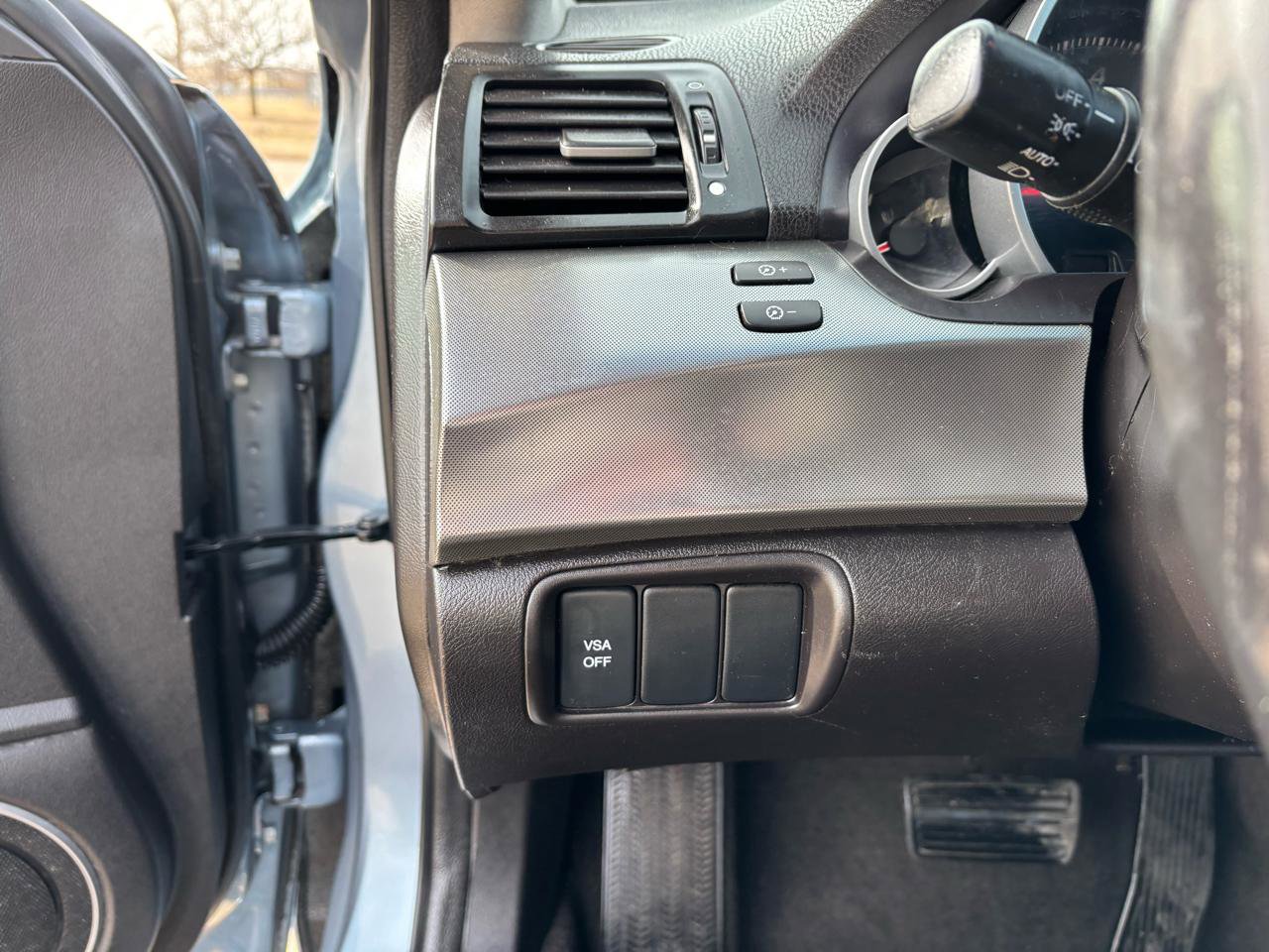 Used 2009 Acura TL w/ Technology Package FWD image 11