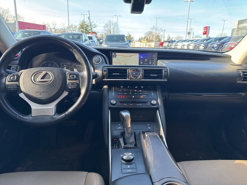 Used 2018 Lexus IS 300 AWD w/ Comfort Package image 7