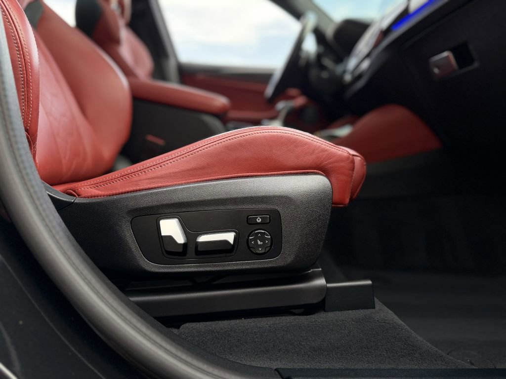 Used 2022 BMW X4 M w/ M Driver's Package image 30