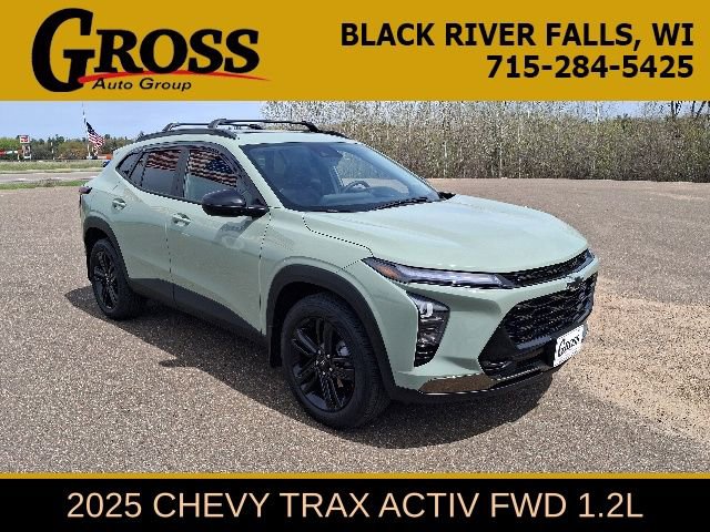 Used 2025 Chevrolet Trax ACTIV w/ Sunroof Package FWD image 1