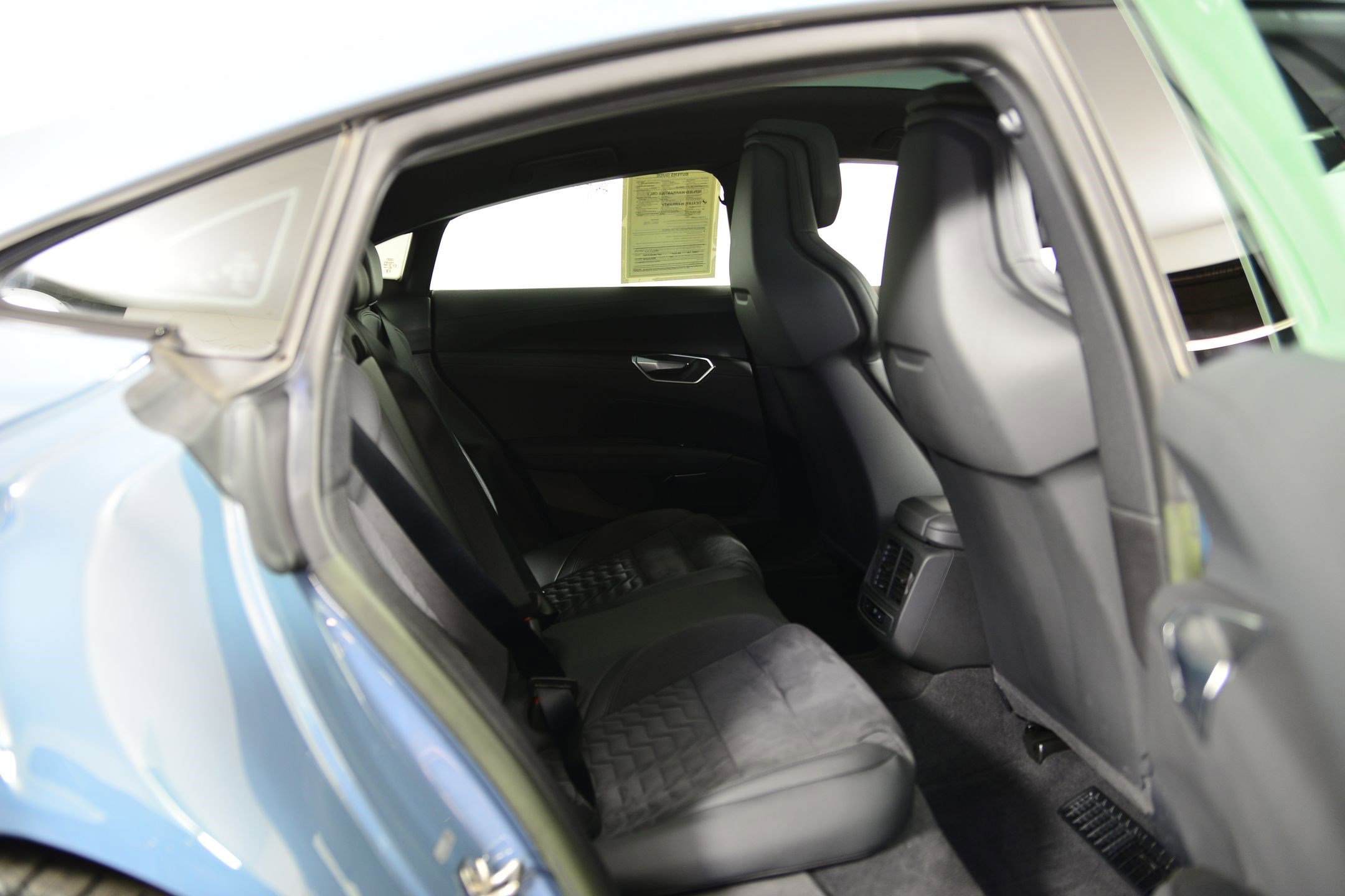 Certified 2023 Audi e-tron GT Premium Plus image 22