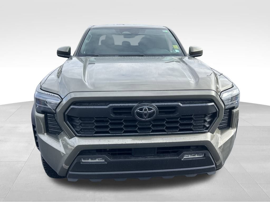New 2026 Toyota Tacoma TRD Off-Road image 8