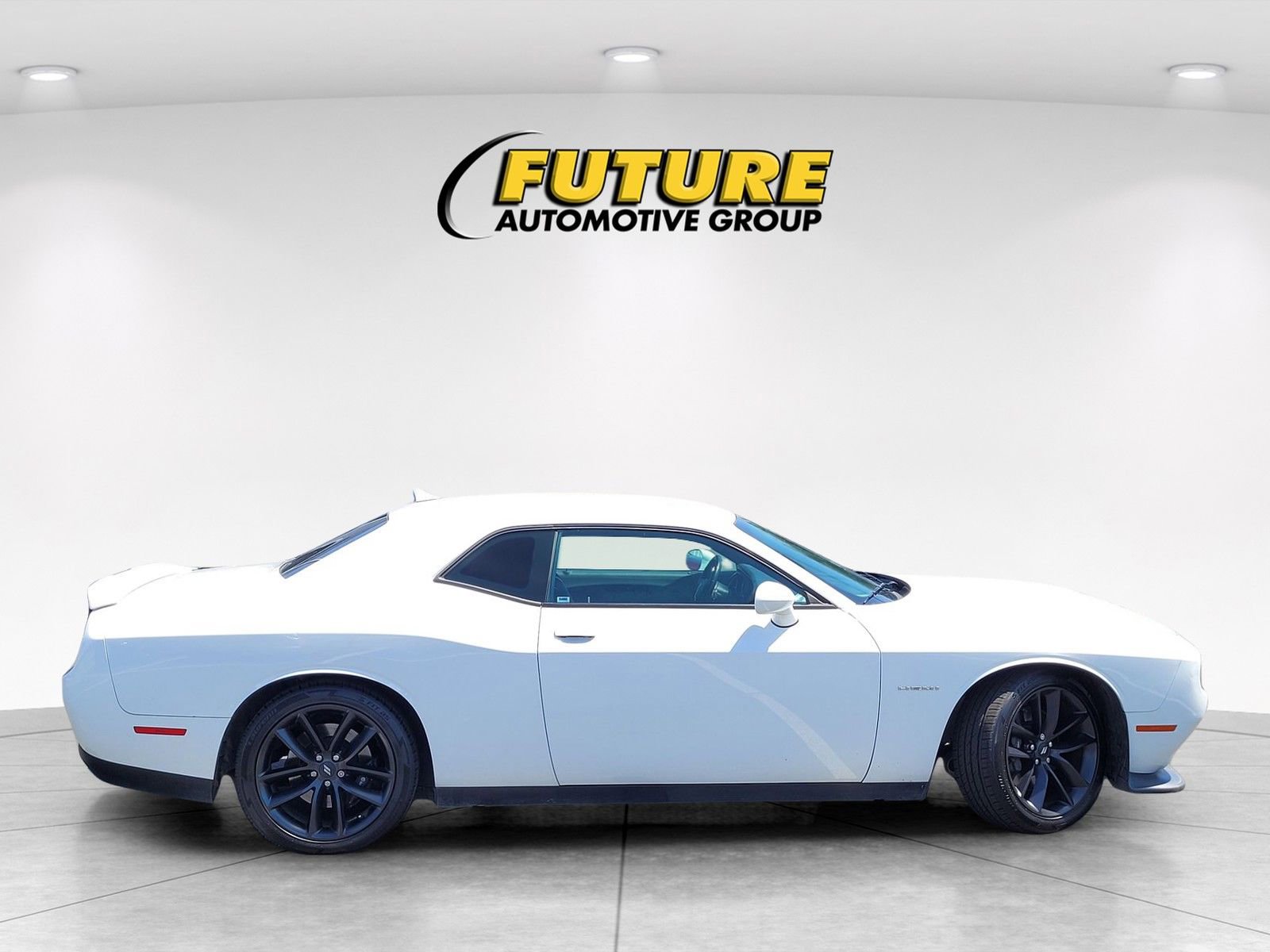 Used 2021 Dodge Challenger R/T w/ Plus Package RWD image 9