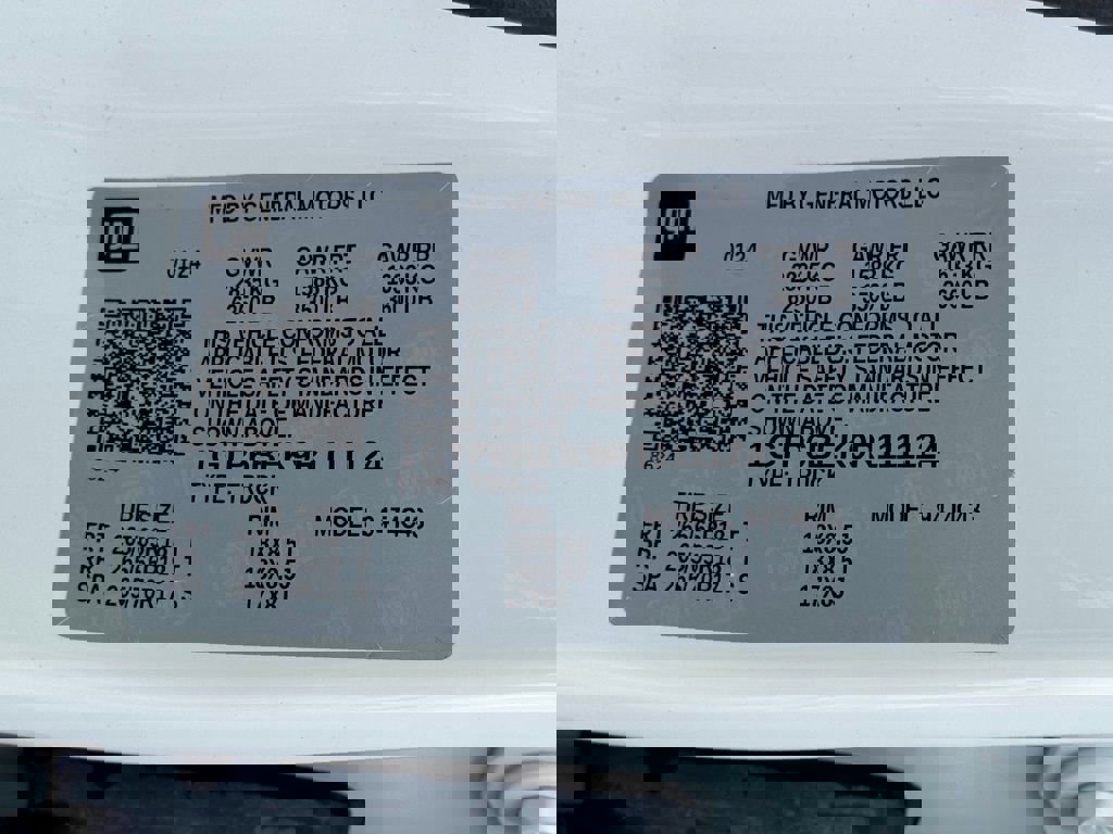 Used 2024 GMC Canyon Elevation w/ Convenience Package image 23