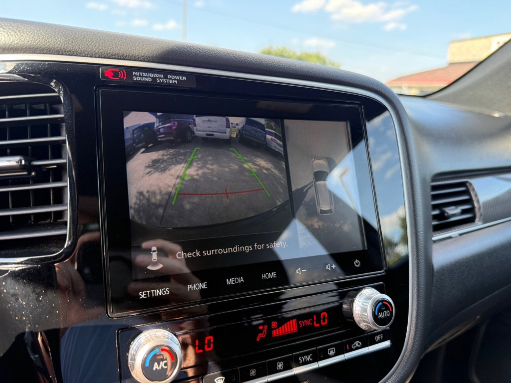 Used 2020 Mitsubishi Outlander GT AWD/4WD image 29