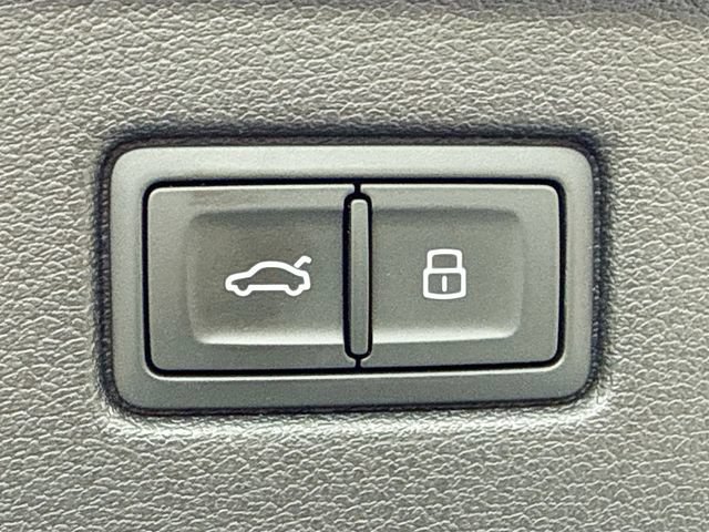 Used 2023 Audi S5 Premium w/ Convenience Package AWD/4WD image 12