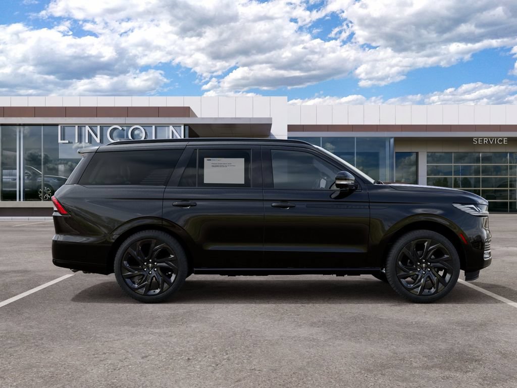 New 2027 Lincoln Navigator Reserve w/ Jet Appearance Package AWD/4WD image 5