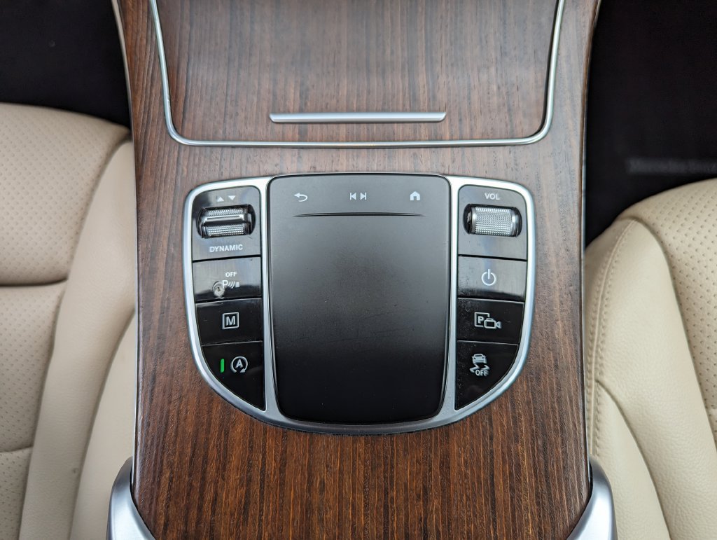Used 2022 Mercedes-Benz GLC 300 4MATIC image 29