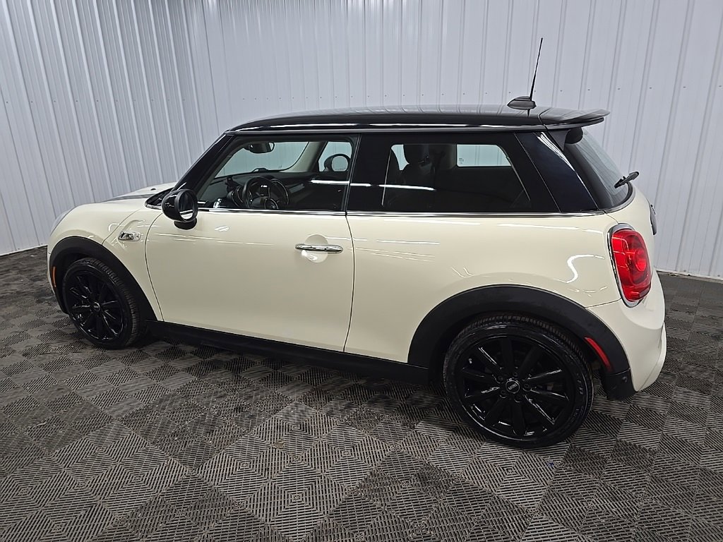 Used 2019 MINI Cooper S image 4