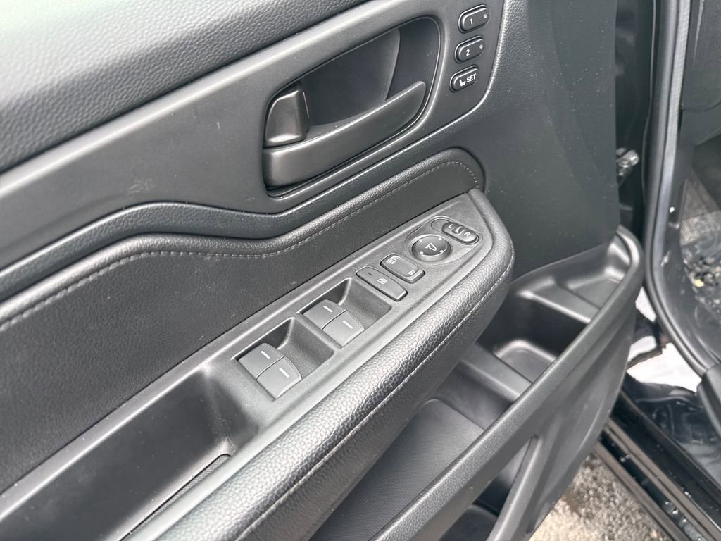 Used 2024 Honda Odyssey Sport image 14