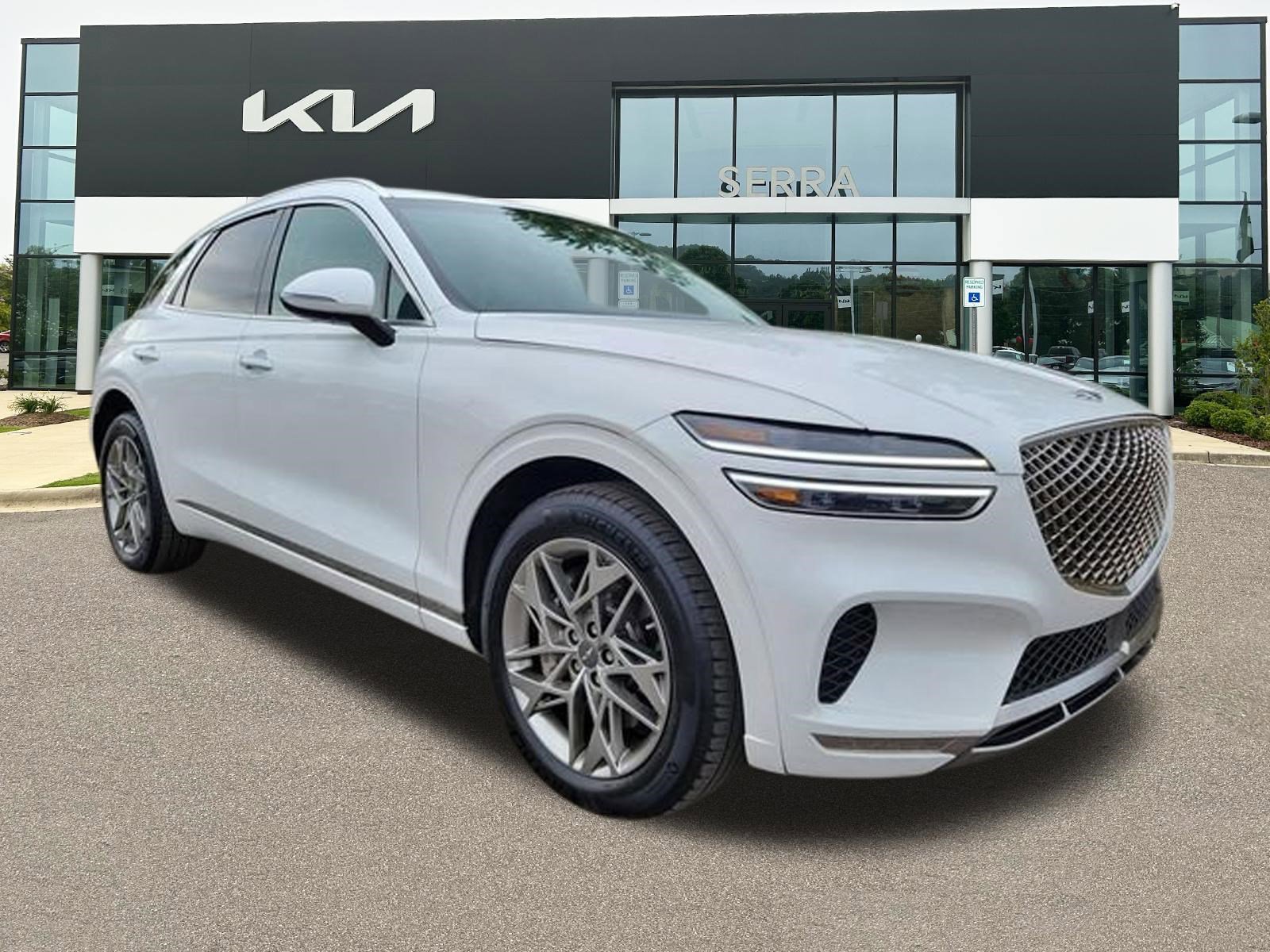 Used 2025 Genesis GV70 2.5T image 1