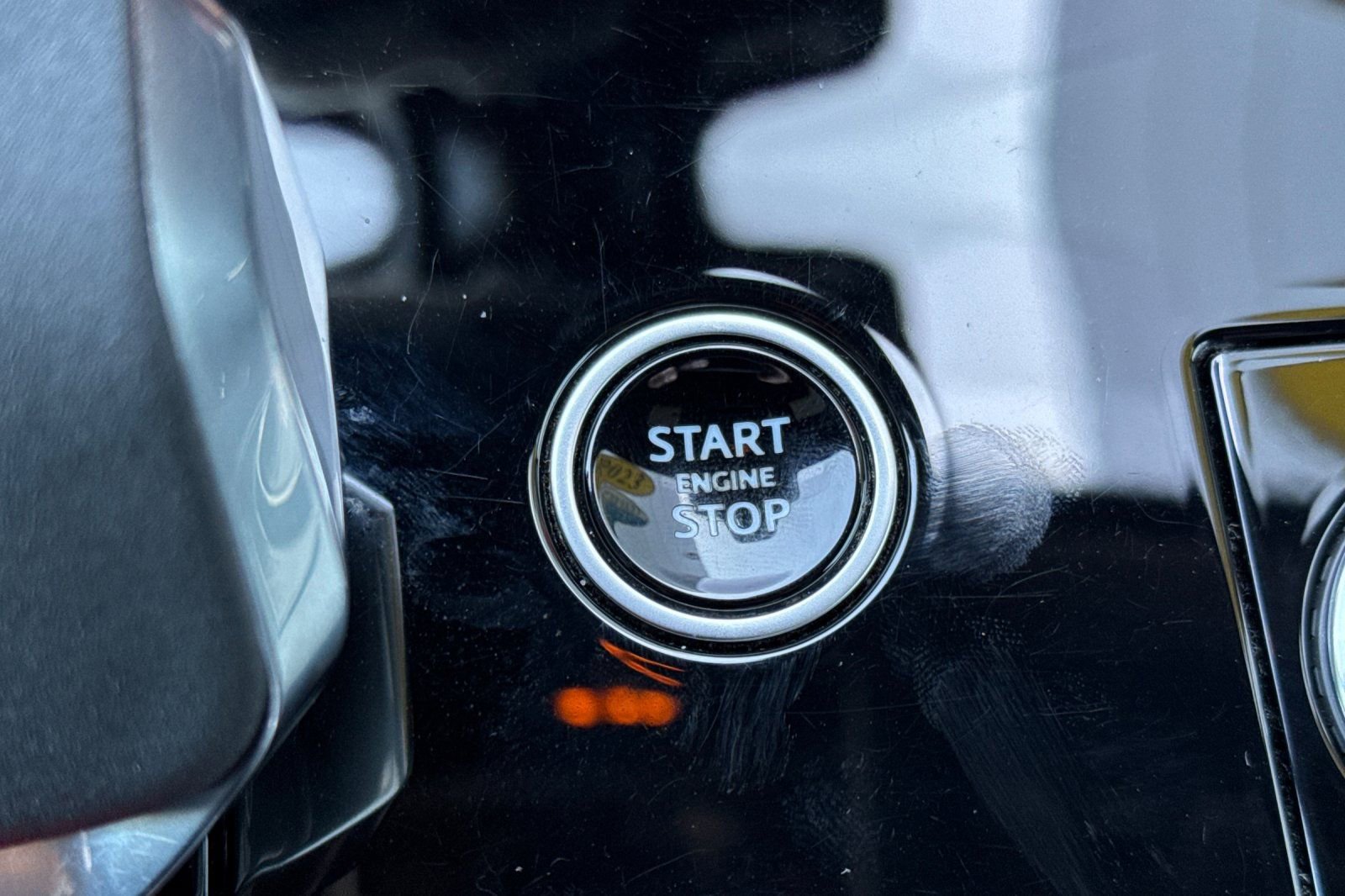 Certified 2023 Land Rover Range Rover Sport SE image 26