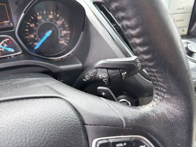 Used 2017 Ford Escape Titanium AWD/4WD image 23