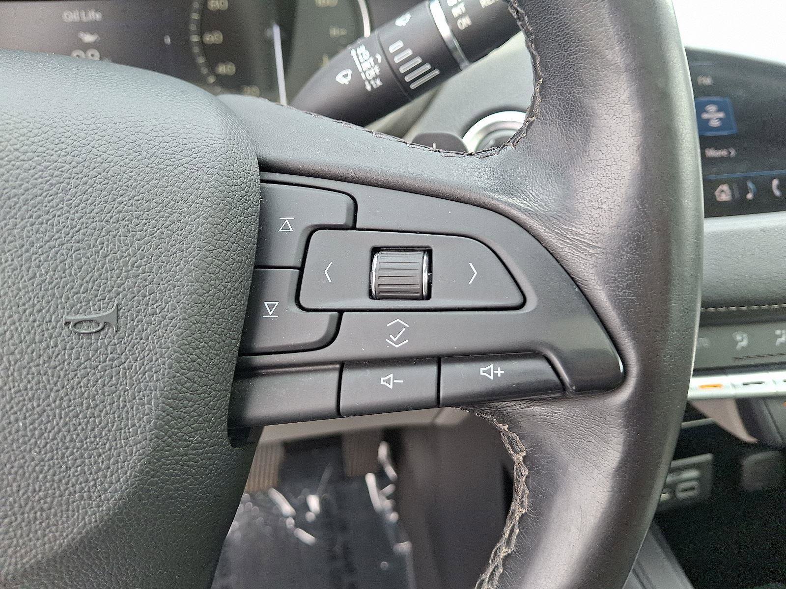 Used 2019 Cadillac XT4 Luxury w/ Cold Weather Package FWD image 23