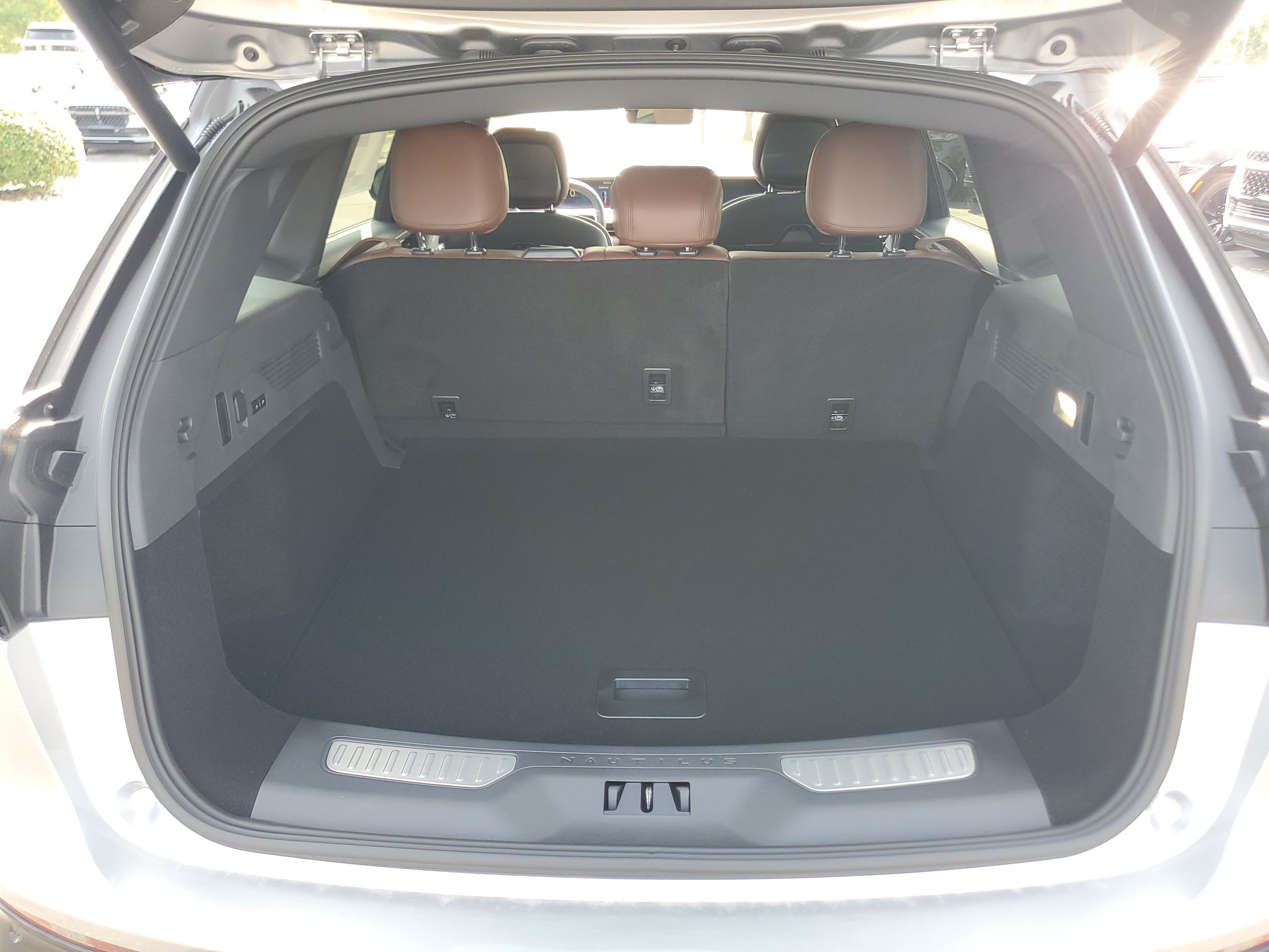 New 2026 Lincoln Nautilus Reserve AWD/4WD image 32