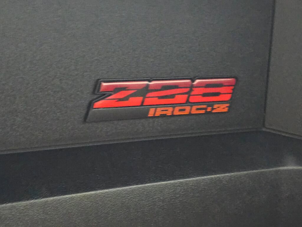 Used 1988 Chevrolet Camaro IROC-Z image 65