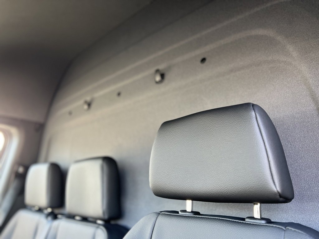 New 2025 Mercedes-Benz Sprinter 2500 image 25