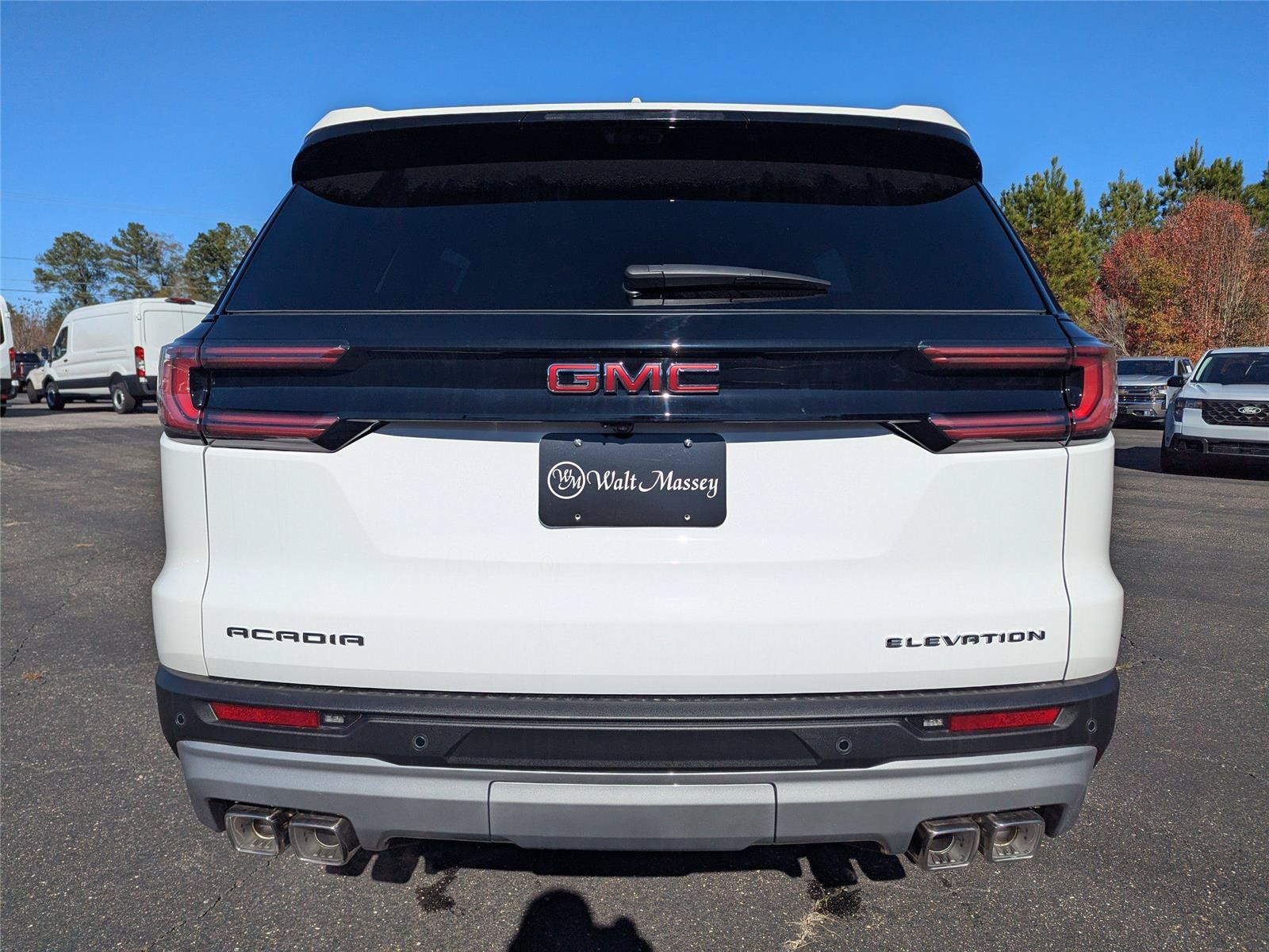 New 2026 GMC Acadia Elevation w/ Elevation Premium Package FWD image 4