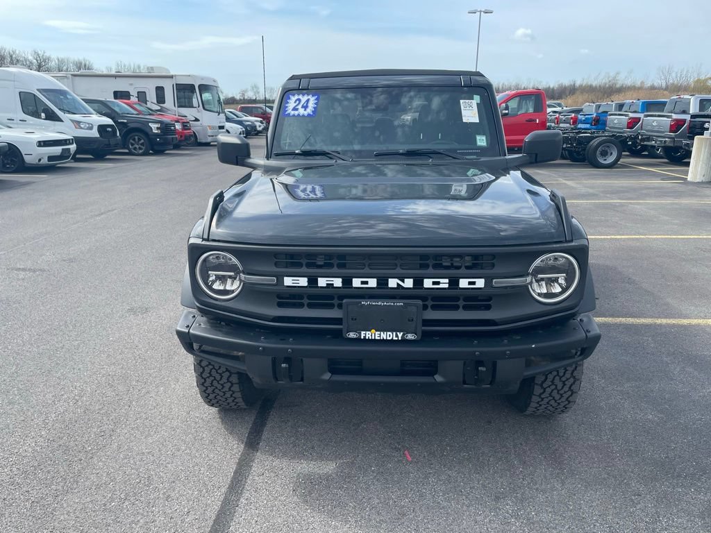 Certified 2024 Ford Bronco Black Diamond AWD/4WD image 2