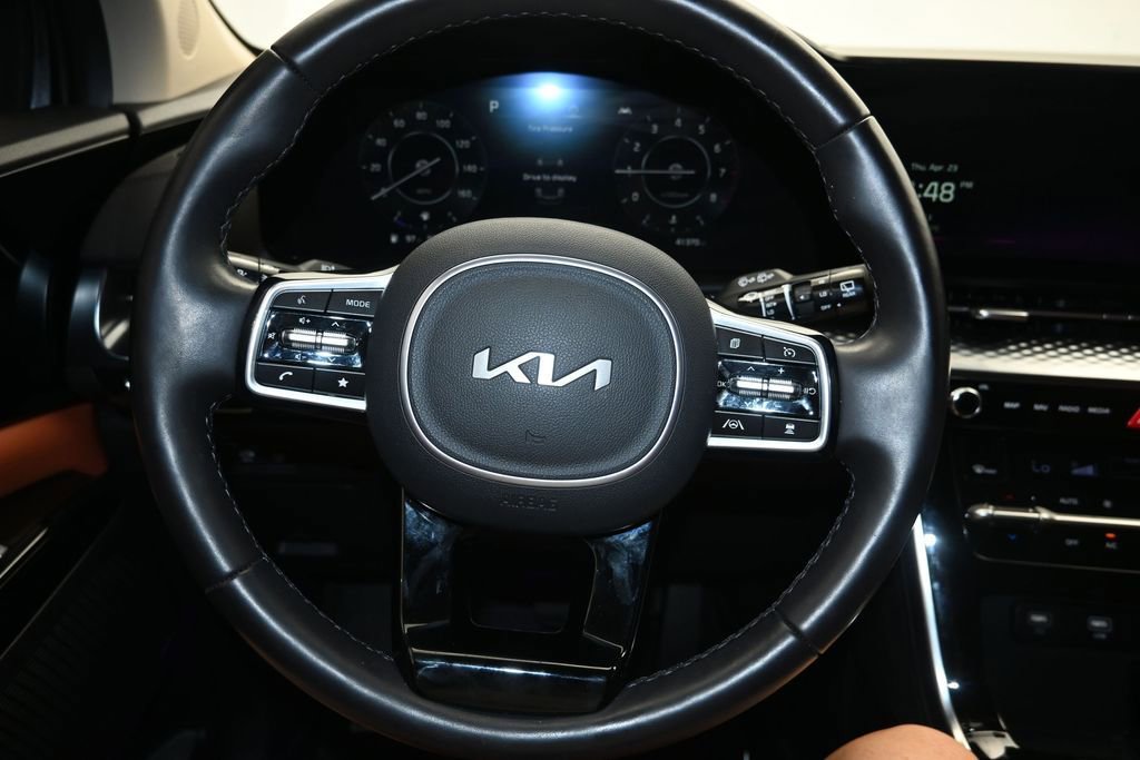 Used 2024 Kia Carnival SX Prestige FWD image 13