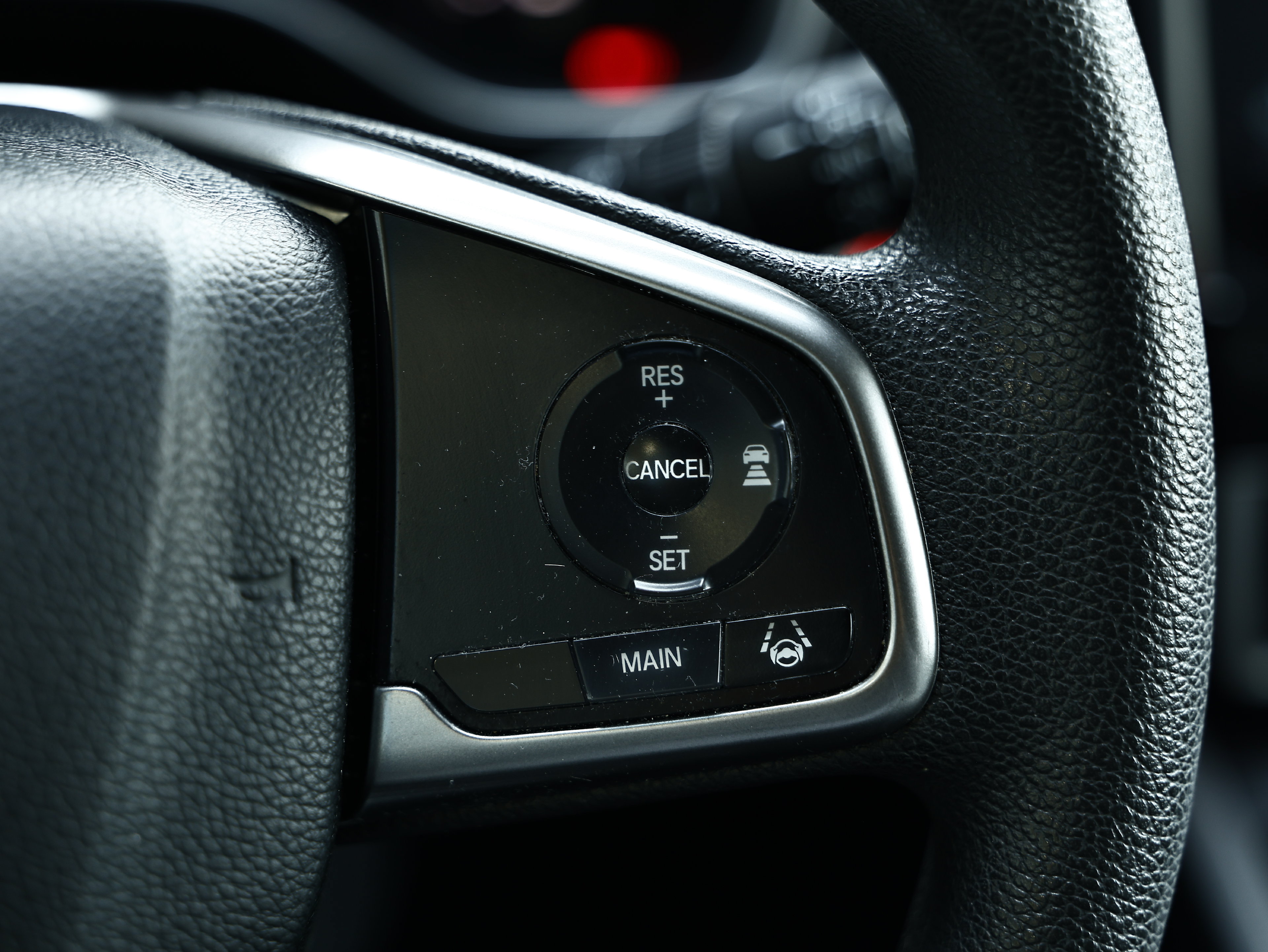 Used 2018 Honda CR-V EX image 33