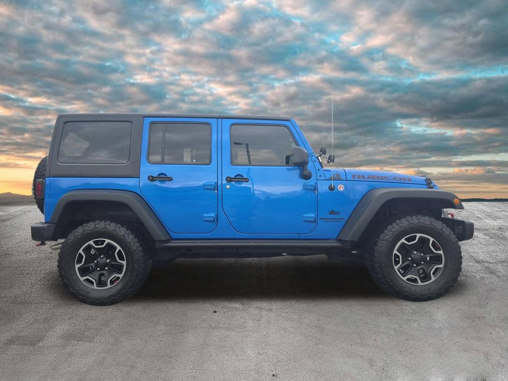 Used 2016 Jeep Wrangler Unlimited Rubicon image 11