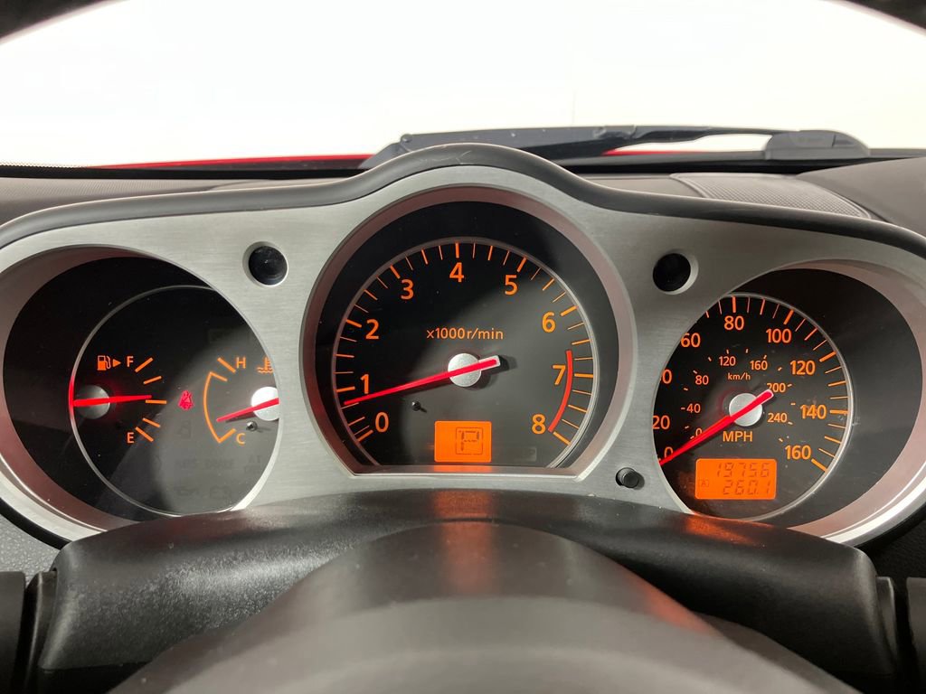 Used 2006 Nissan 350Z Enthusiast w/ (S02) Side Air Bags Pkg RWD image 25