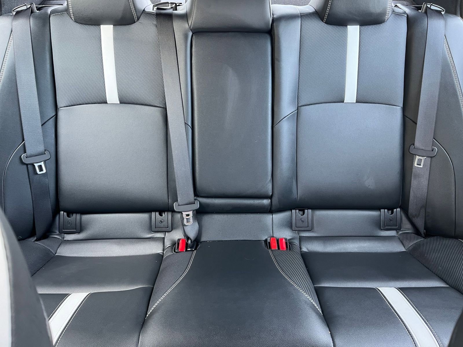 Used 2025 Toyota Camry SE FWD image 35