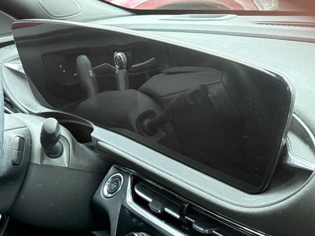 Used 2024 Buick Envista Sport Touring w/ Convenience I Package FWD image 12