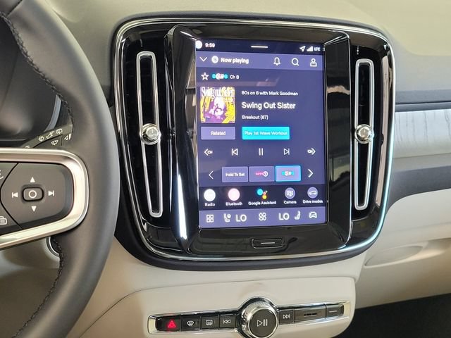 New 2026 Volvo XC40 B5 Ultra AWD/4WD image 19