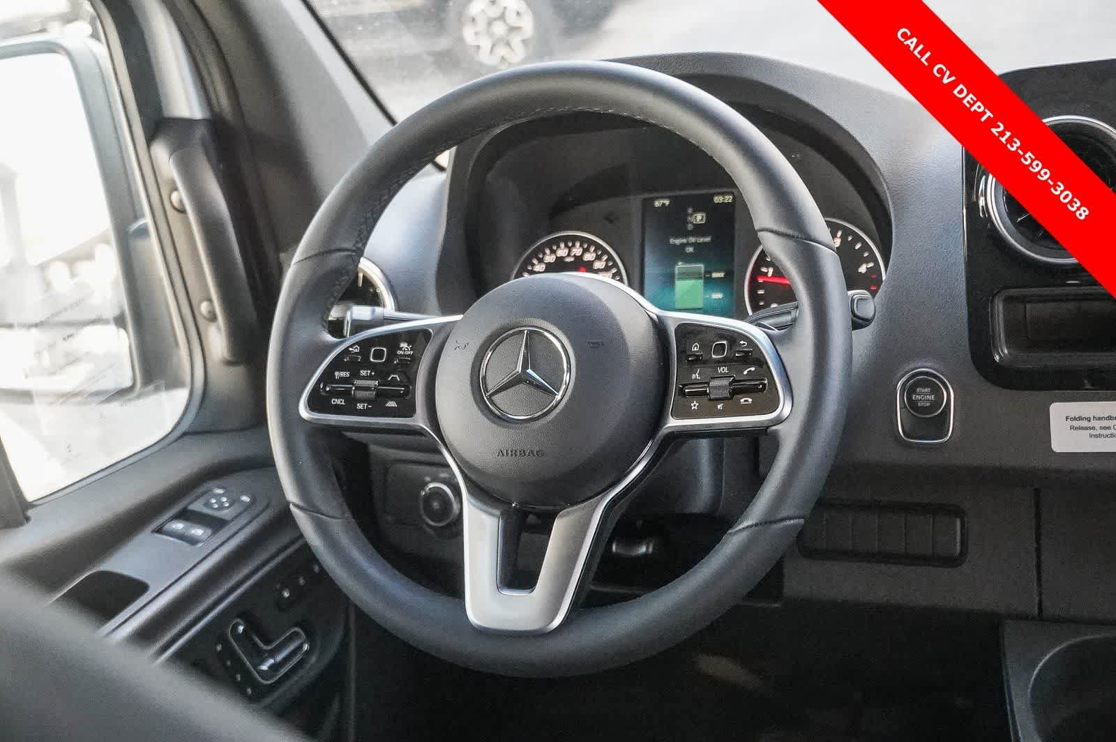 Used 2024 Mercedes-Benz Sprinter 3500 image 8