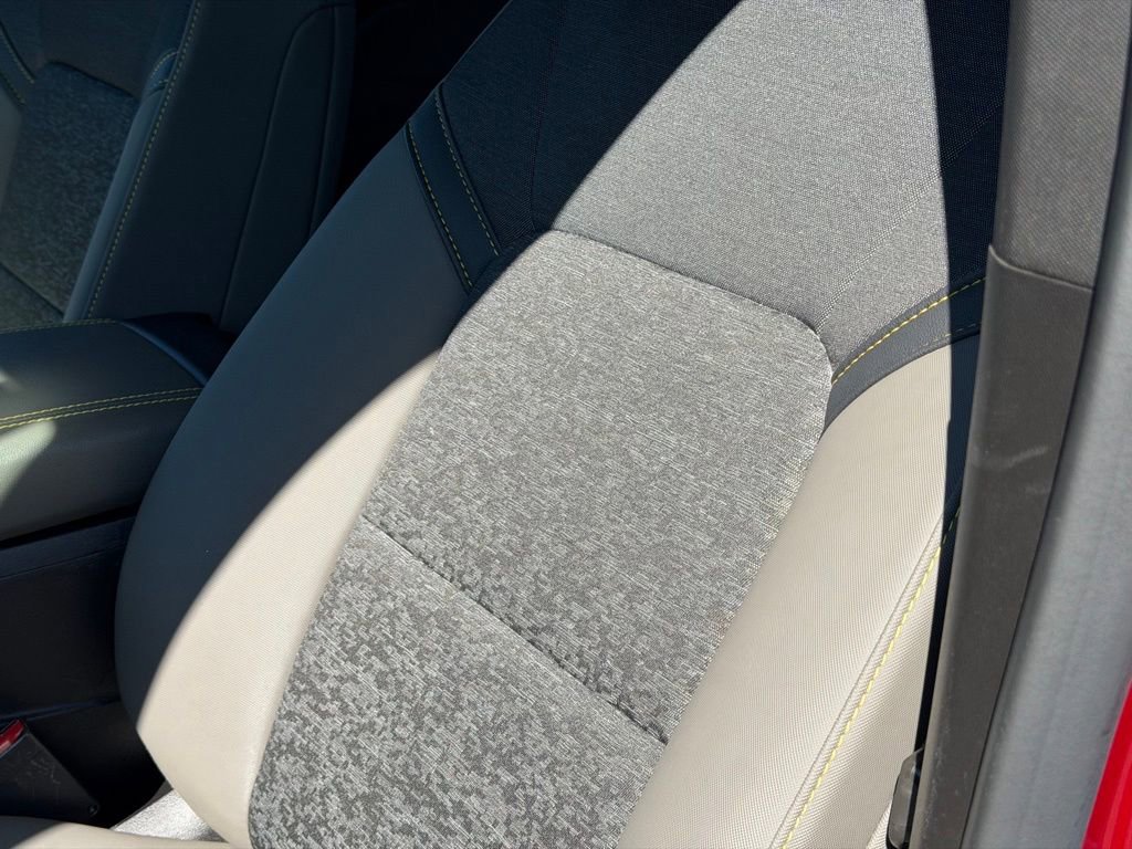 Used 2024 Chevrolet Colorado ZR2 w/ Safety Package image 19