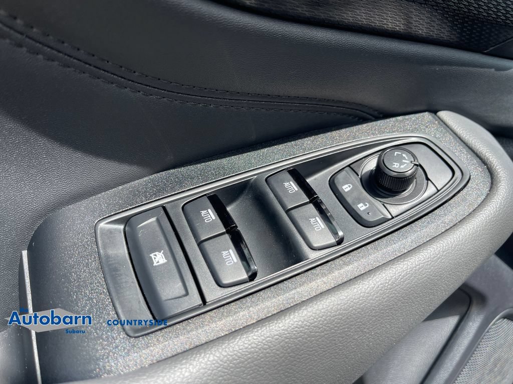 Used 2025 Subaru Outback Wilderness AWD/4WD image 11