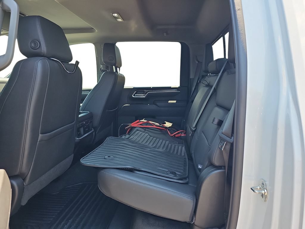 Used 2025 Chevrolet Silverado 2500 LTZ w/ LTZ Premium Package AWD/4WD image 14