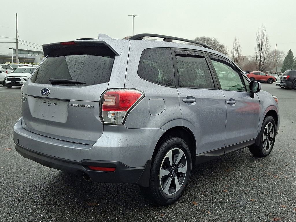 Used 2018 Subaru Forester 2.5i Premium w/ All-Weather Package image 6