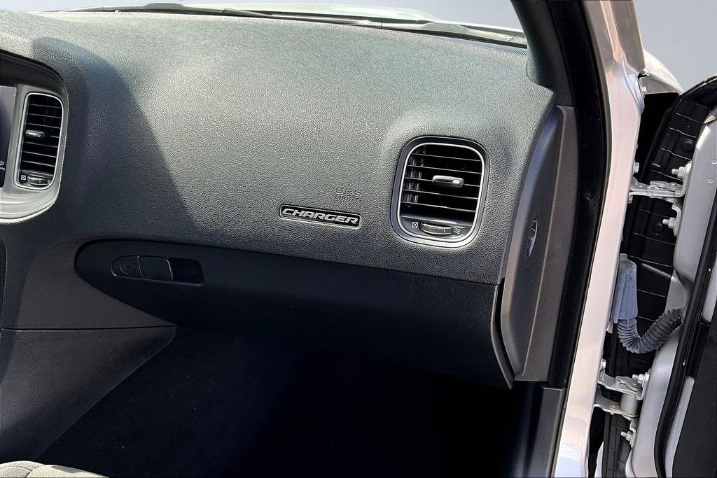 Used 2023 Dodge Charger SXT w/ Cold Weather Package RWD image 26