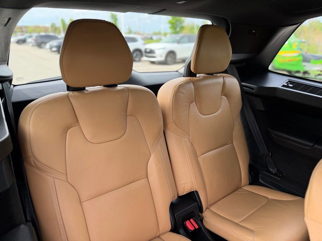 Used 2022 Volvo XC90 T6 Inscription w/ Advanced Package AWD/4WD image 25