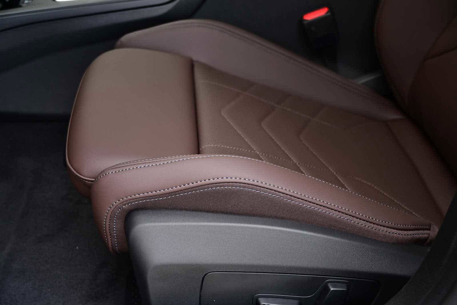 Used 2025 BMW M235i xDrive w/ Premium Package AWD/4WD image 25