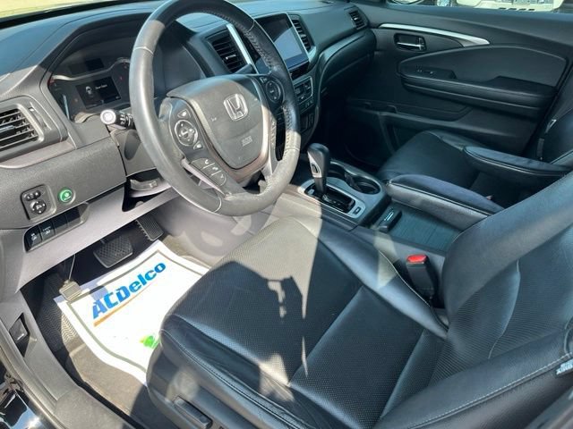 Used 2017 Honda Ridgeline RTL-T image 12