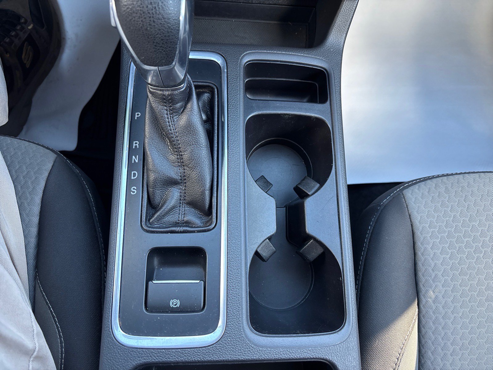 Used 2018 Ford Escape SE AWD/4WD image 37