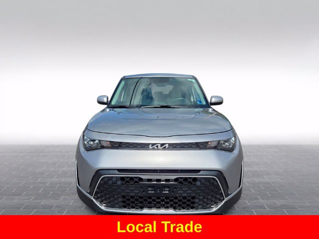 Used 2024 Kia Soul LX FWD image 2