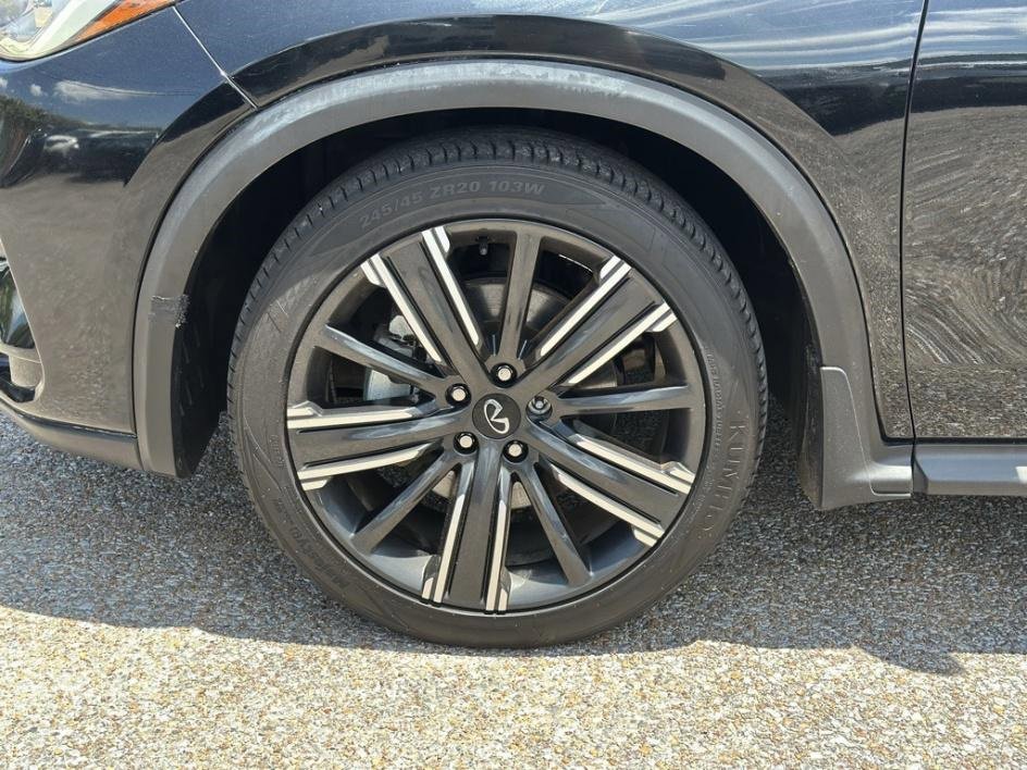 Used 2021 INFINITI QX50 Luxe w/ Appearance Package image 9